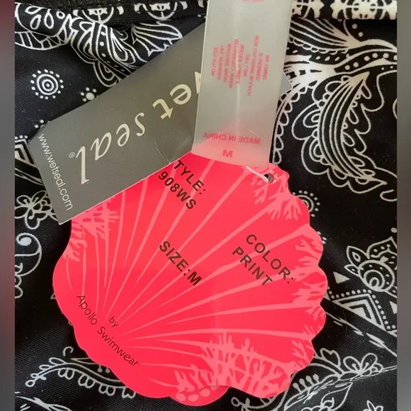 🛝Wet Seal Black and White Swimsuit Size 6🏖️ - Picture 3 of 3